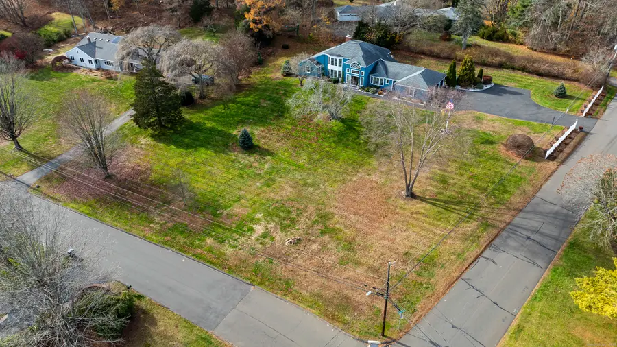 15 Griffing Pond Road, Branford, CT 06405 - Image #3