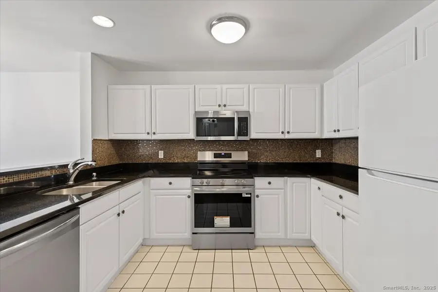 75 Washington Avenue #7-106, Hamden, CT 06518 - Image #3