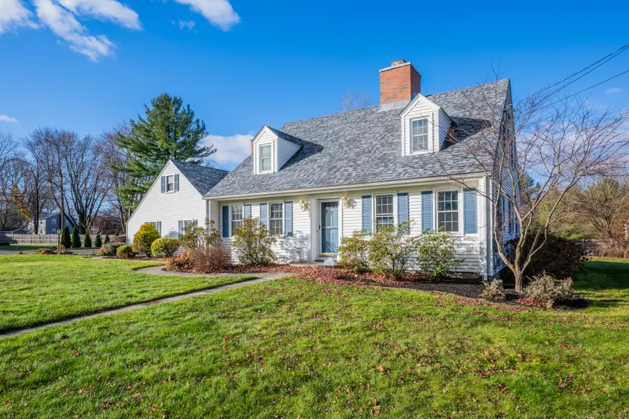 63 Meadowood Drive, Middletown, CT 06457 - Image #2