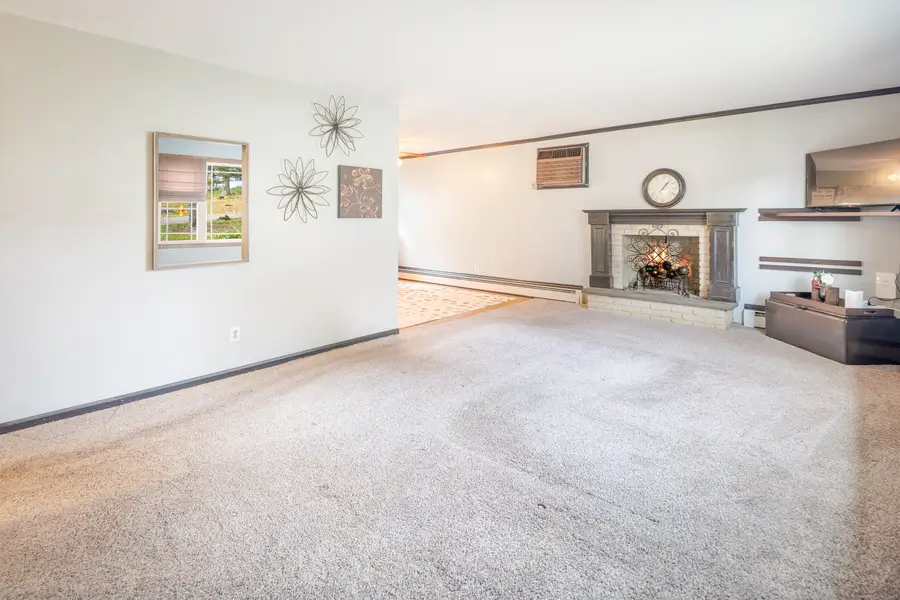 79 Fieldstone Road, Waterbury, CT 06704 - Image #2