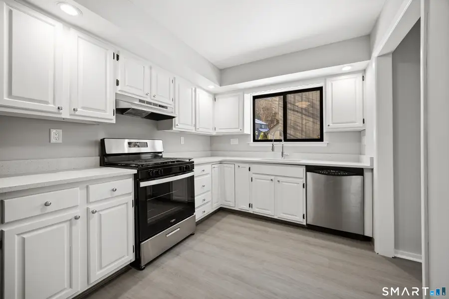 35 Brockton Court #35, Beacon Falls, CT 06403 - Image #3