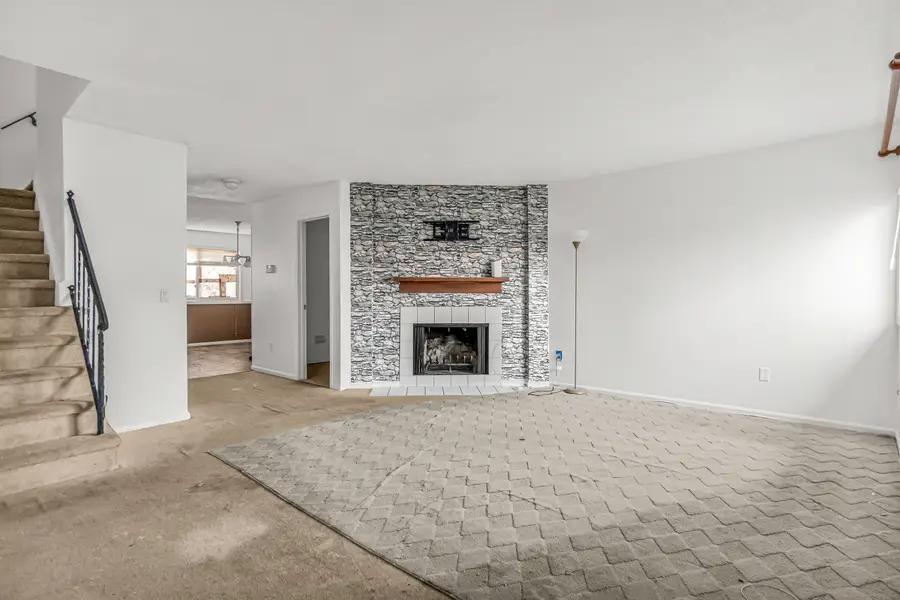27 Crows Nest Lane #8F, Danbury, CT 06810 - Image #3