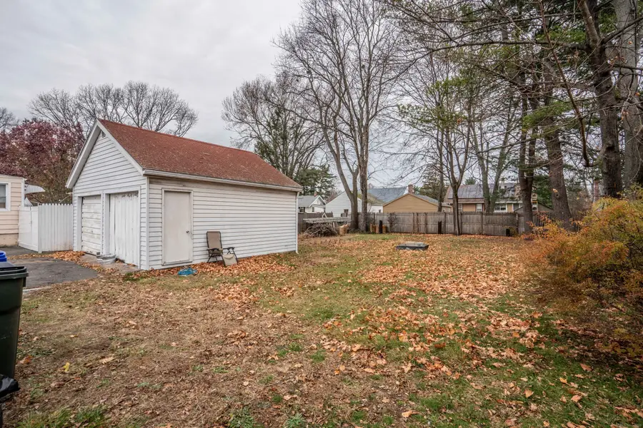 176 Sisson Street, East Hartford, CT 06118 - Image #2