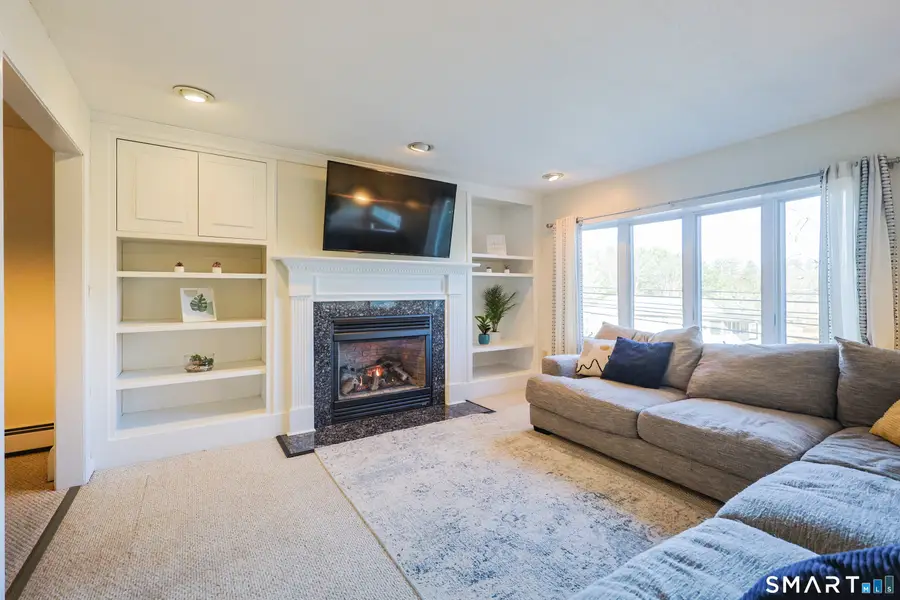 80 Sabin Street, Putnam, CT 06260 - Image #2