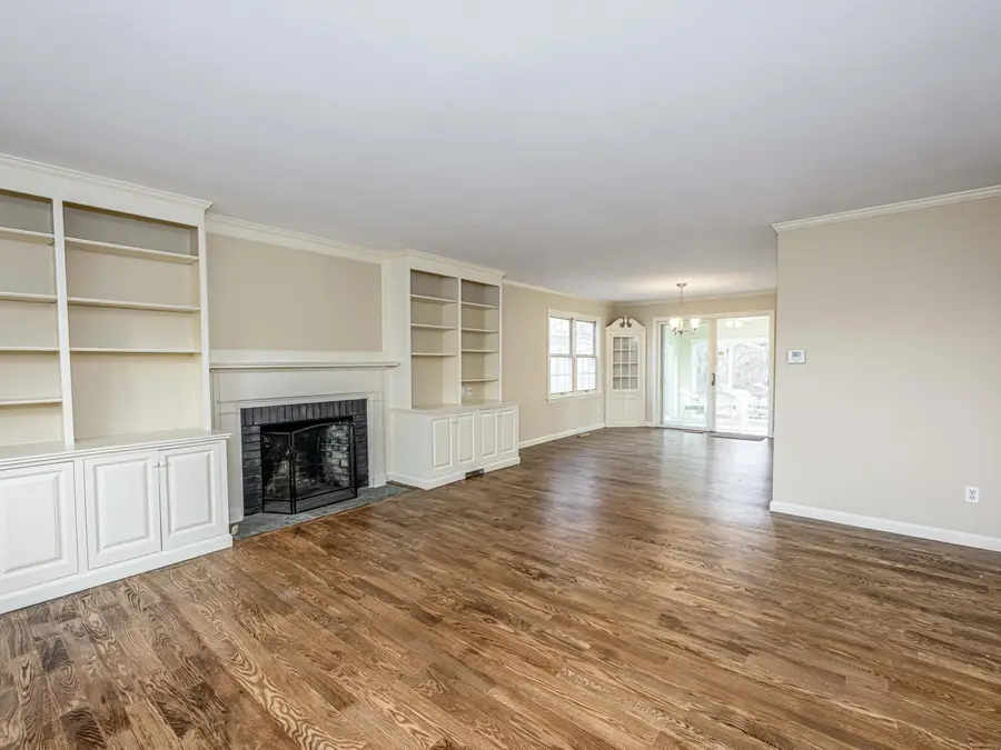 3 Essex Lane #3, Madison, CT 06443 - Image #2