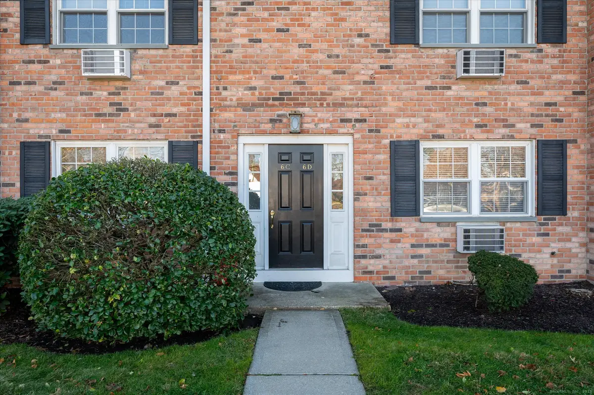 151 Courtland Avenue #APT 6C, Stamford, CT 06902 - Image #1