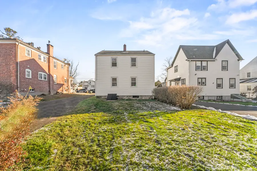 11 Roger Avenue, Danbury, CT 06810 - Image #3