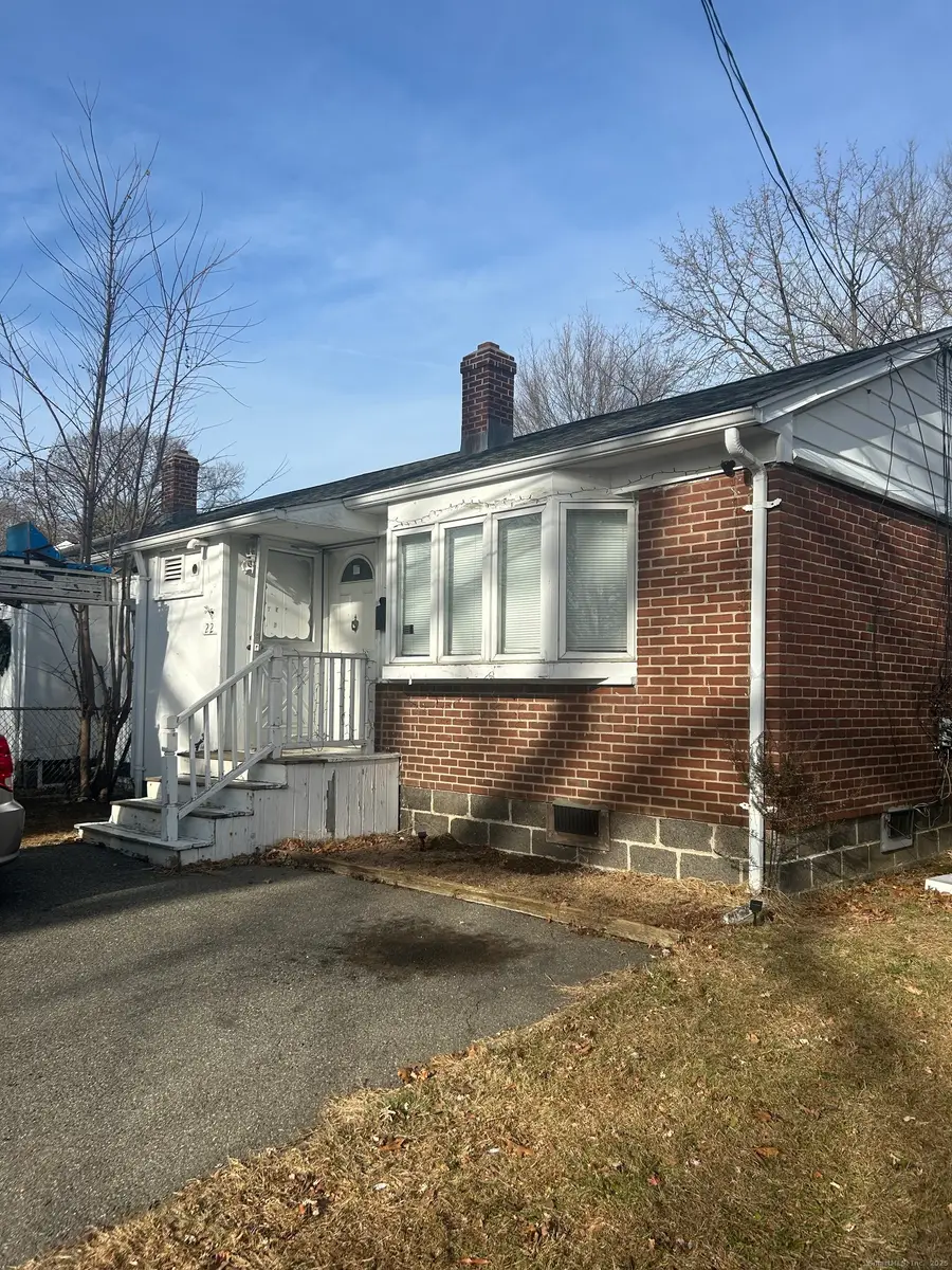 22 Sikorsky Place, Stratford, CT 06614 - Image #2