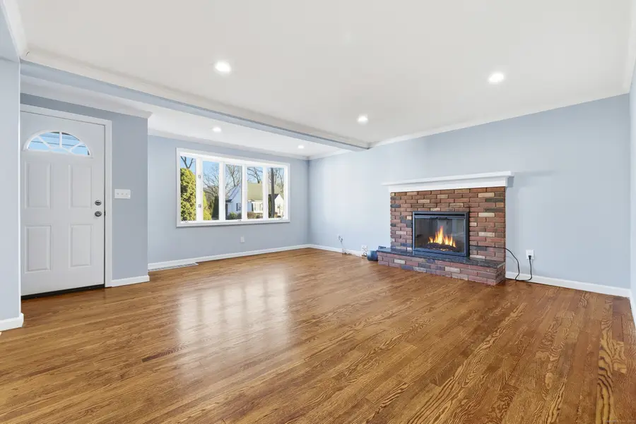 50 Robert Drive, East Haven, CT 06512 - Image #2