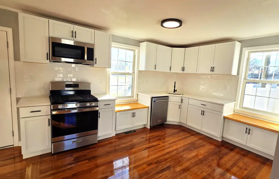 60 Maple Street, East Hartford, CT 06118 - Image #3