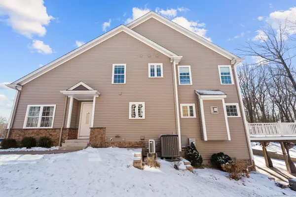 20 Brookview Circle #20, Bristol, CT 06010