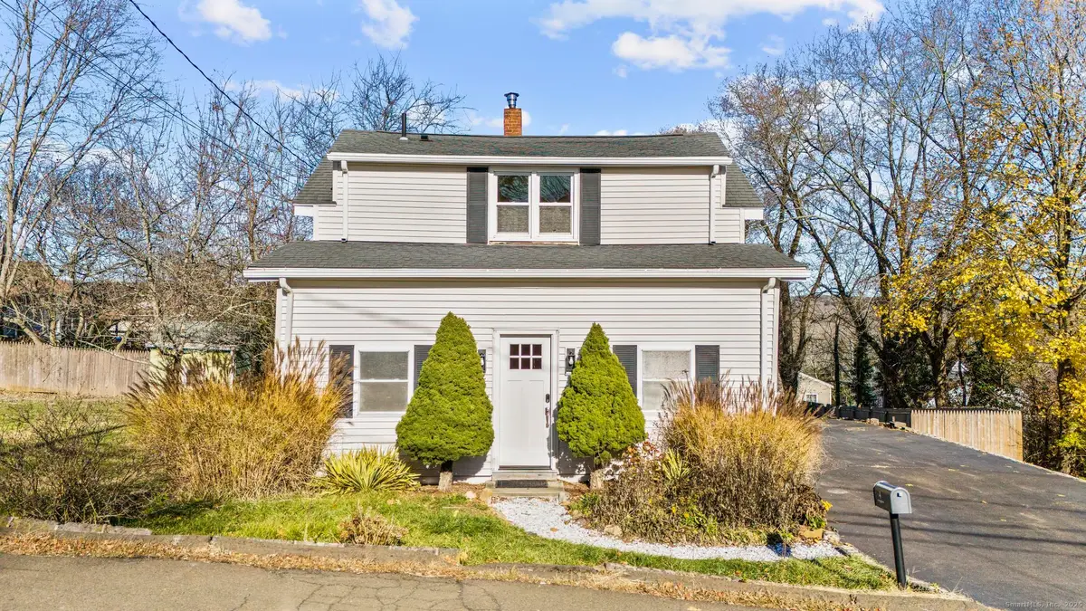 4 Bellview Road, Branford, CT 06405 - Image #1