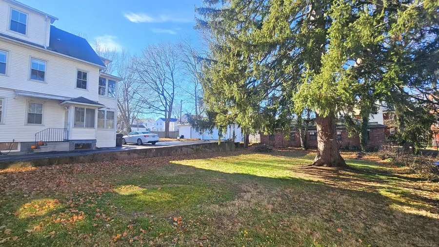 21 Rome Avenue, Middletown, CT 06457 - Image #3