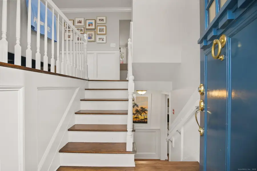 83 Woodridge Drive South, Stamford, CT 06902 - Image #2