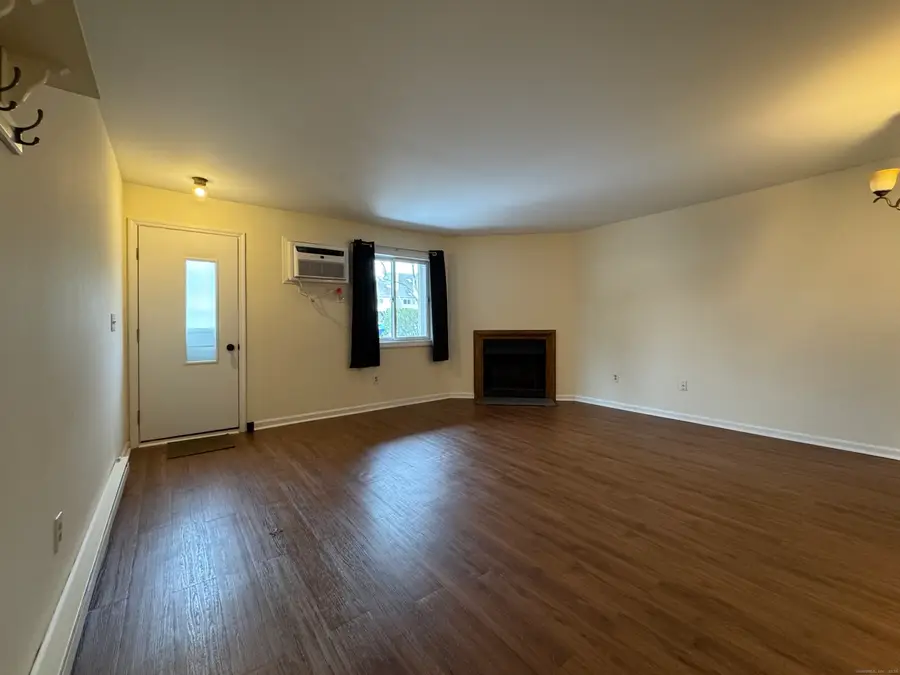 136 Pembroke Road #11-101, Danbury, CT 06811 - Image #3