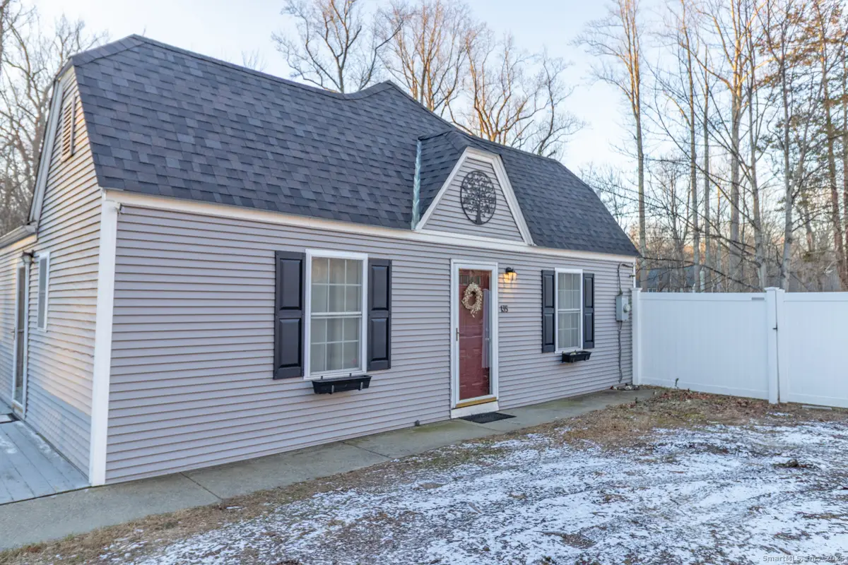 135 West High Street, East Hampton, CT 06424 - Image #1