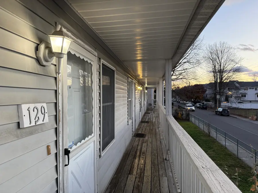 186 Stillwater Avenue #APT 129, Stamford, CT 06902 - Image #2