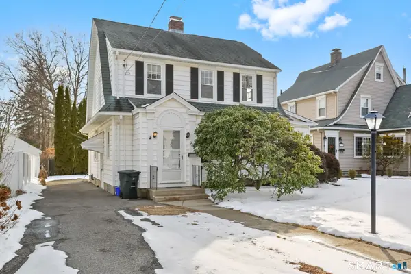 327 Meadowbrook Road, Fairfield, CT 06824