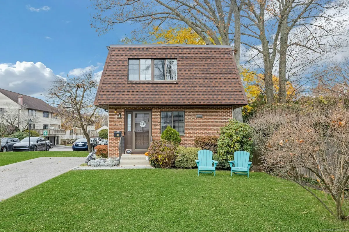 31 Wascussee Lane #65, Stamford, CT 06902 - Image #1