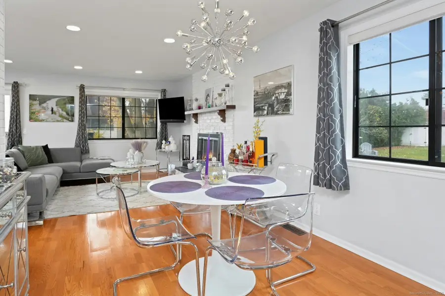 31 Wascussee Lane #65, Stamford, CT 06902 - Image #2