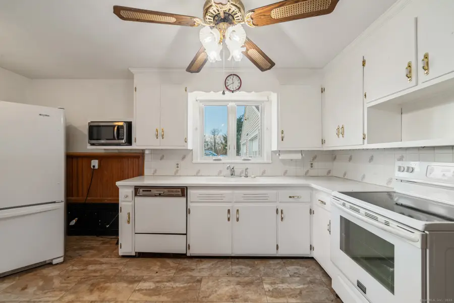 349 Amity Road, Bethany, CT 06524 - Image #3