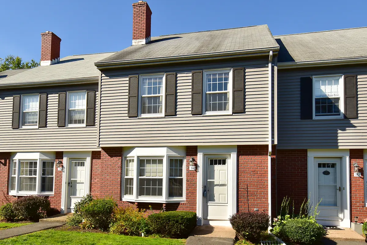 7 Barrington Drive #APT C, Wethersfield, CT 06109 - Image #1