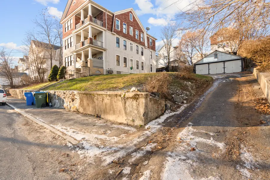 141 Draher Street, Waterbury, CT 06708 - Image #2