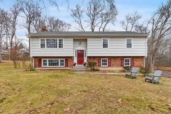 5 Nyselius Place, Stamford, CT 06905