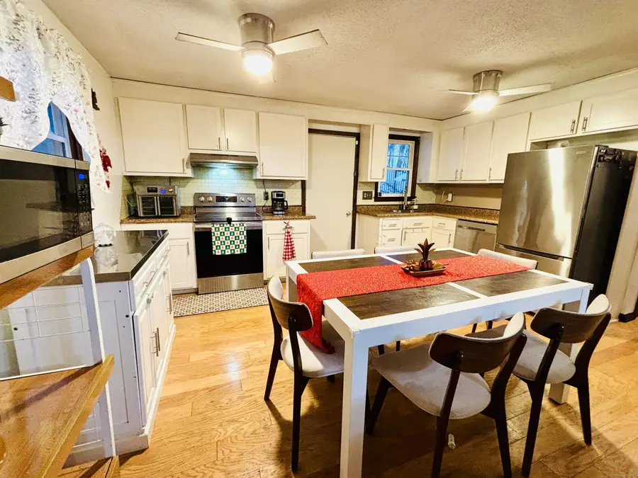 112 Ambler Road, Bristol, CT 06010 - Image #2