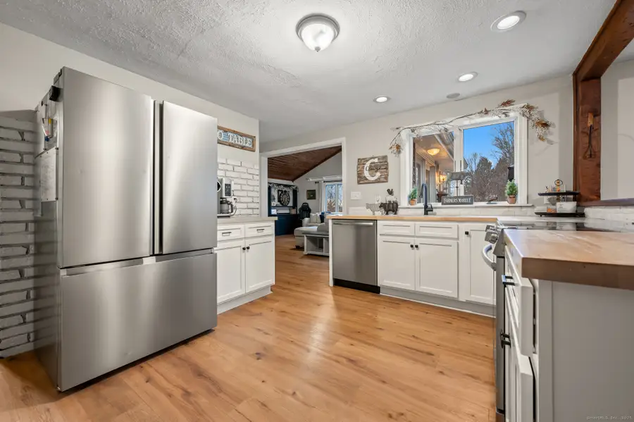 24 William Street, Portland, CT 06480 - Image #2