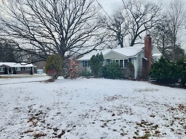 7 Blue Meadow Road, Bristol, CT 06010