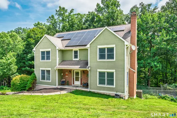 85 Wildewood Run, Bristol, CT 06010