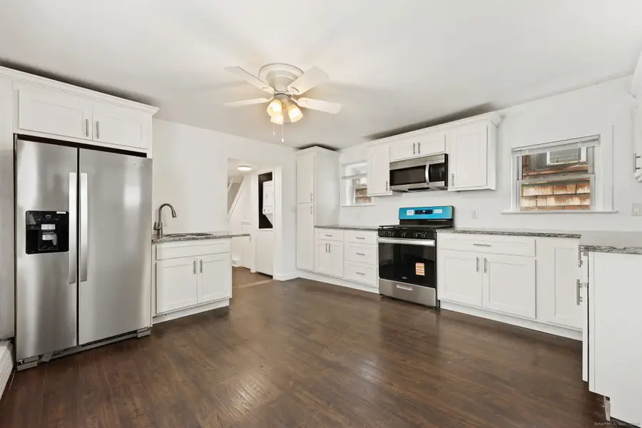 62 Roosevelt Avenue, Stratford, CT 06615 - Image #2