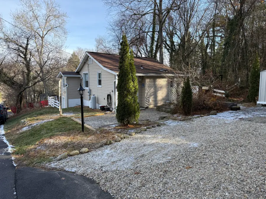 30 Capitol Drive, Newtown, CT 06482 - Image #3