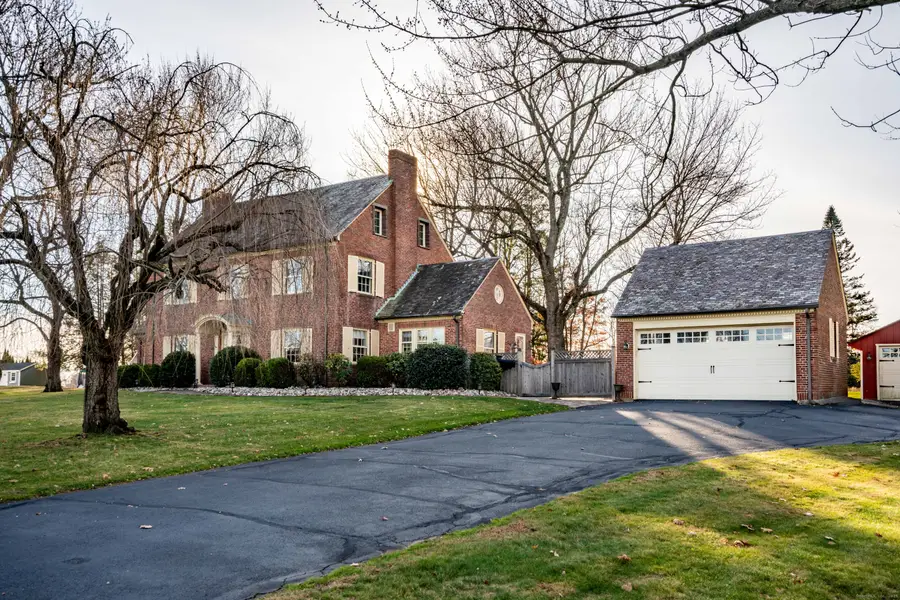 33 Golf Road, Wethersfield, CT 06109 - Image #2