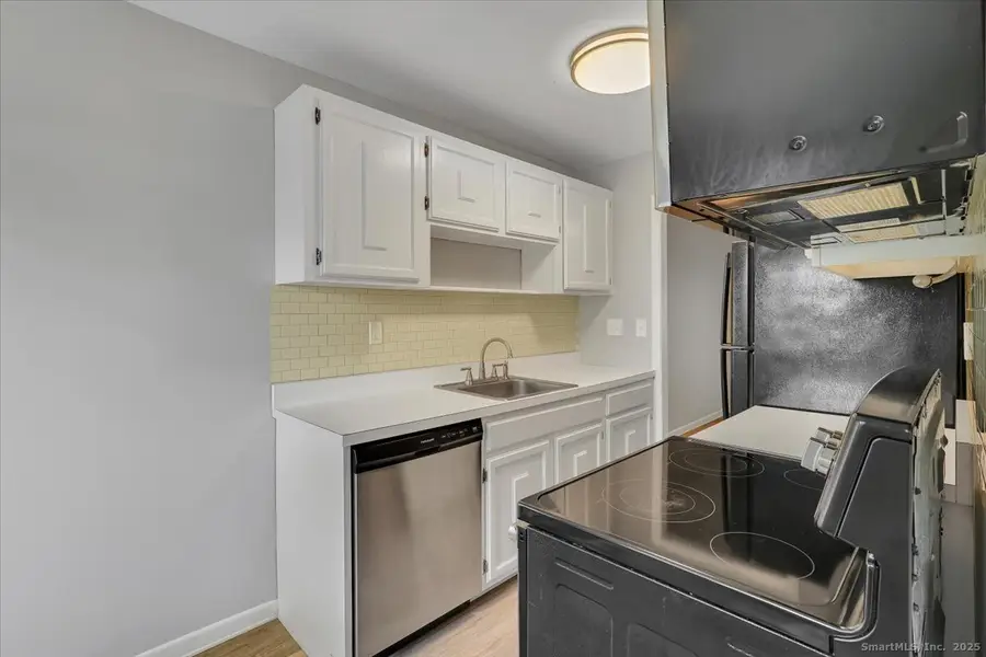 10 Briar Court #10, Cromwell, CT 06416 - Image #3