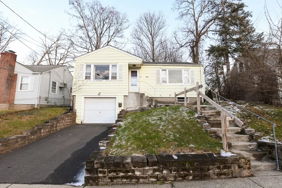 104 Hollywood Avenue, Hartford, CT 06110 - Image #1