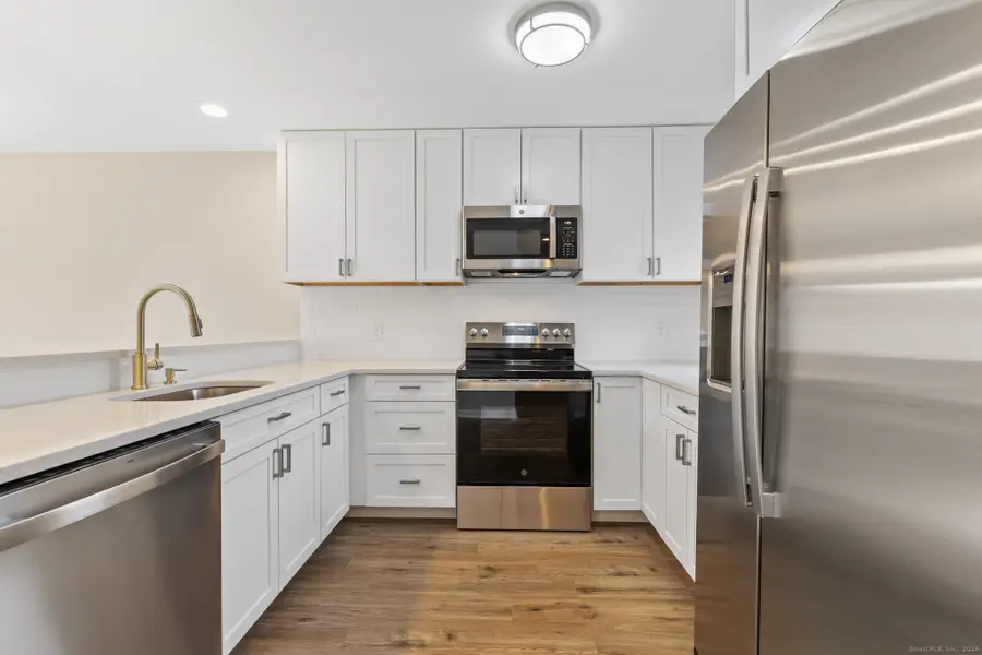 180 Dusky Lane #180, Suffield, CT 06078 - Image #2