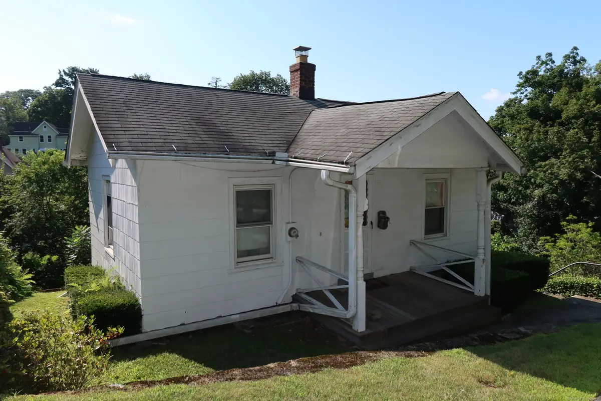 11 Edgewood Avenue, Shelton, CT 06484 - Image #1