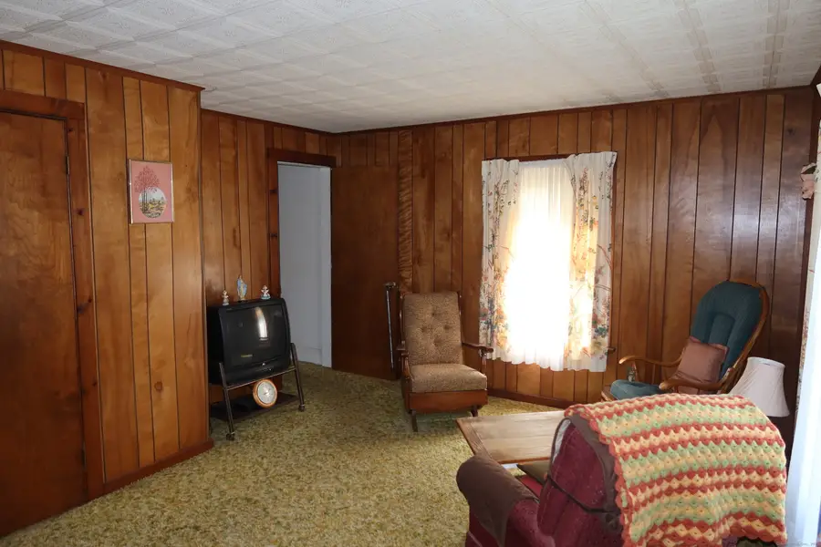 11 Edgewood Avenue, Shelton, CT 06484 - Image #3