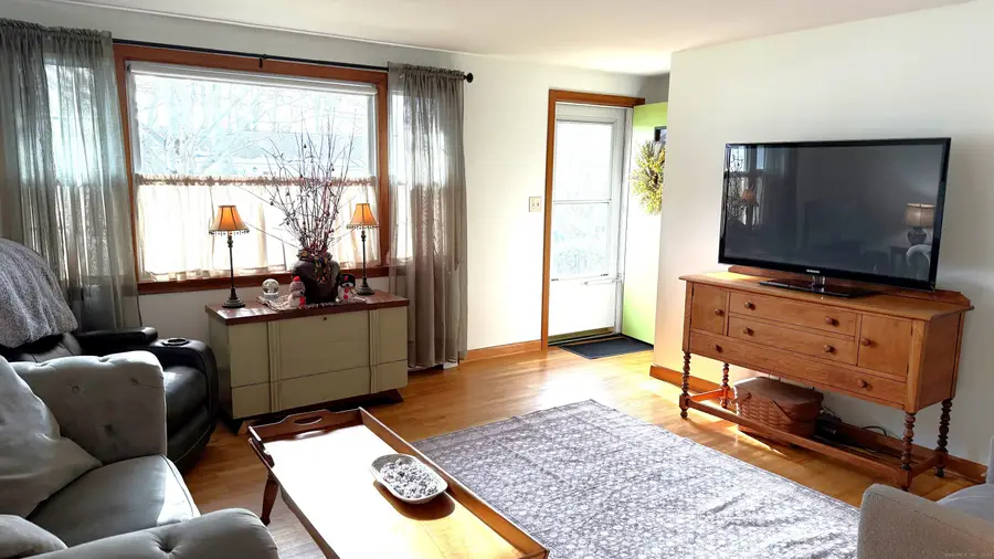 107 Brace Avenue, Bristol, CT 06010 - Image #3