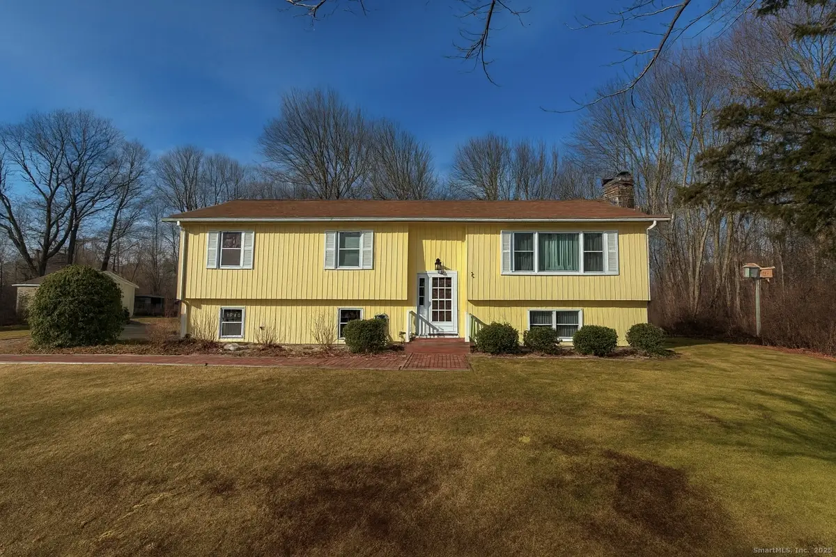 134 Shelton Road, Oxford, CT 06478 - Image #1