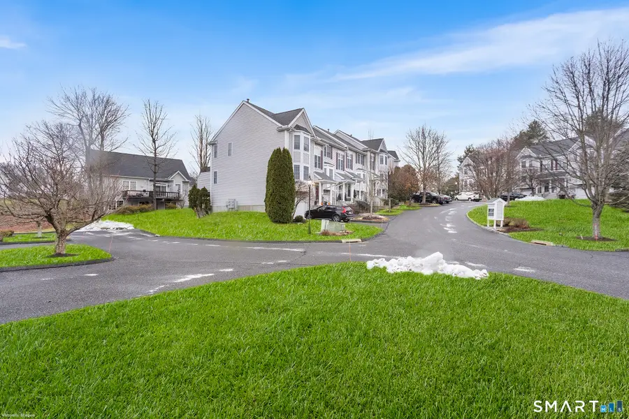 5003 Heartwood Lane #5003, Danbury, CT 06811 - Image #2