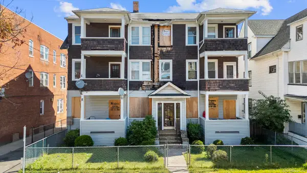 102 Rowe Avenue, Hartford, CT 06106