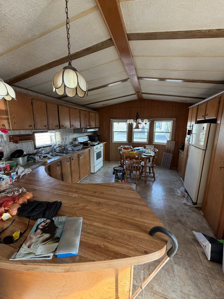 15 Laurel View, Wallingford, CT 06492 - Image #2