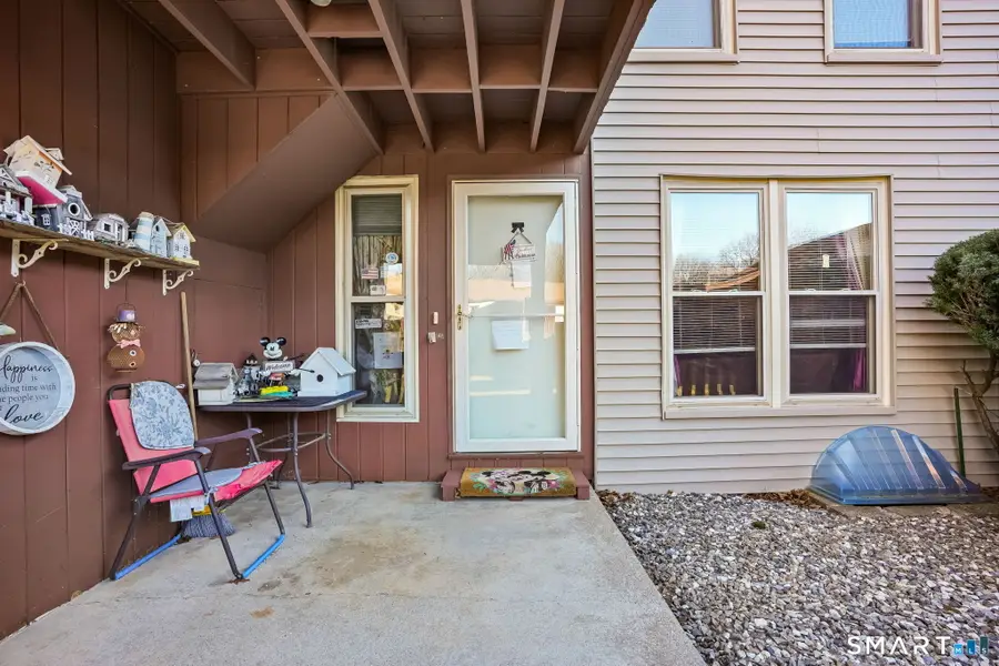 701 Beacon Valley Road #APT 25, Naugatuck, CT 06770 - Image #2