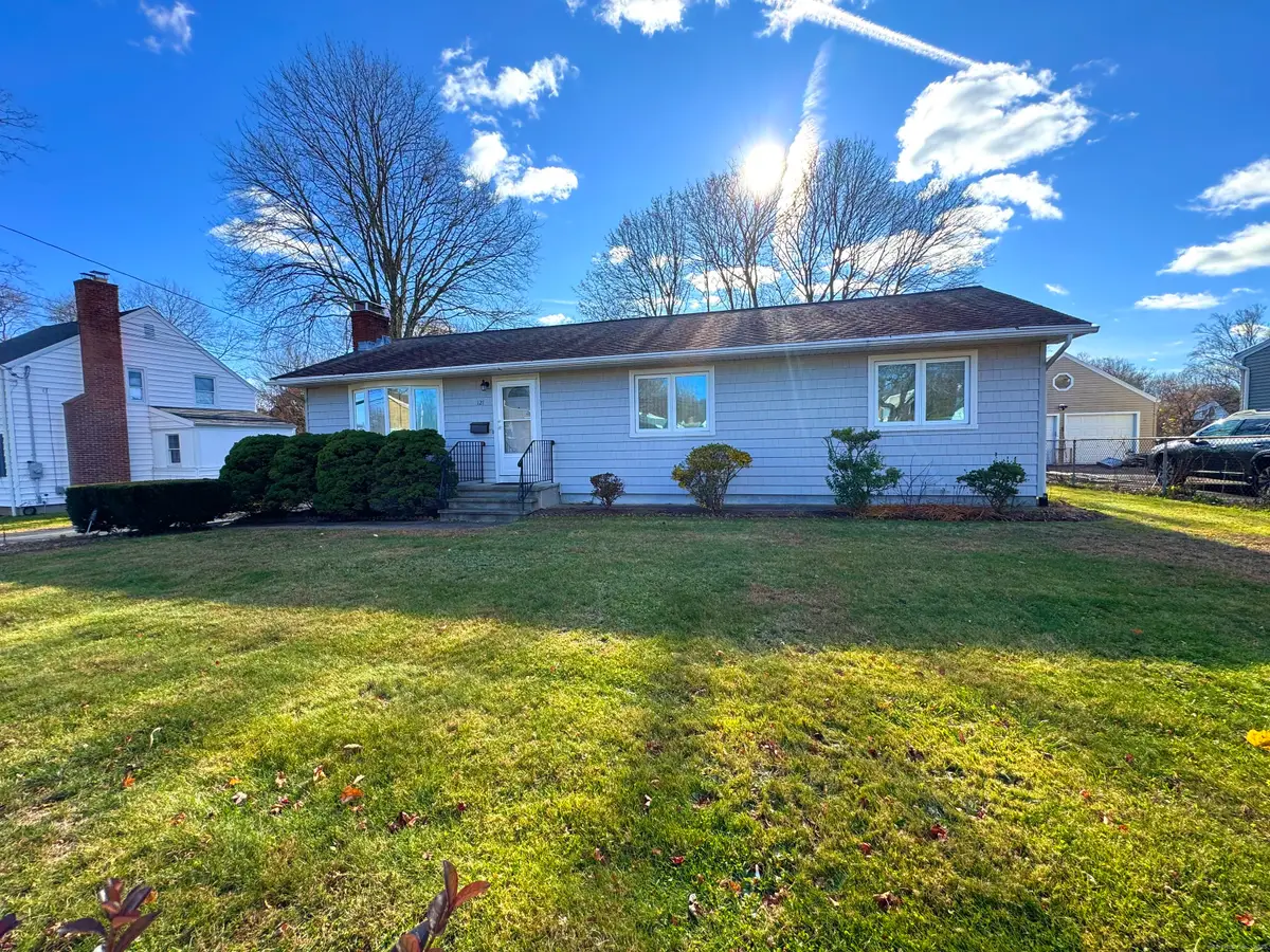 121 Richfield Road, Bridgeport, CT 06606 - Image #1