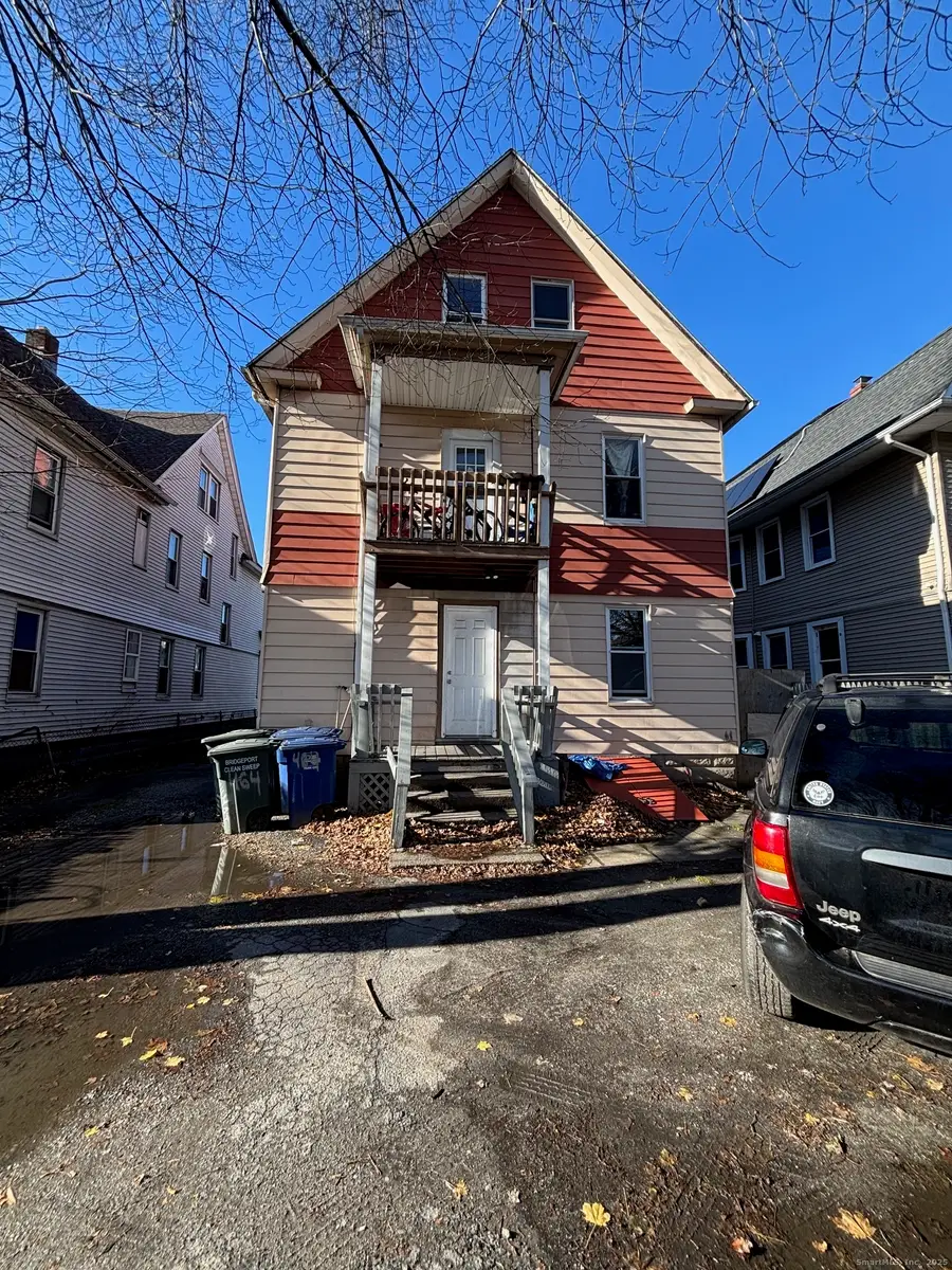 464 Wilmot Avenue, Bridgeport, CT 06607 - Image #2