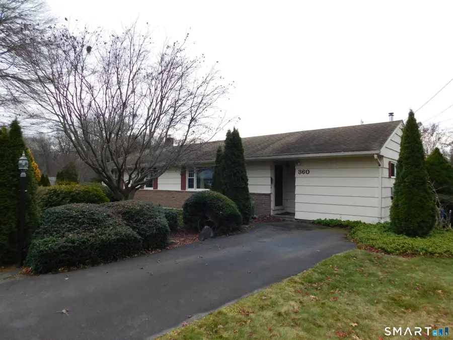360 Narrow Lane, Orange, CT 06477 - Image #2