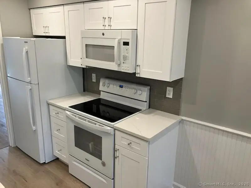 115 Fillow Street #APT 61, Norwalk, CT 06850 - Image #3